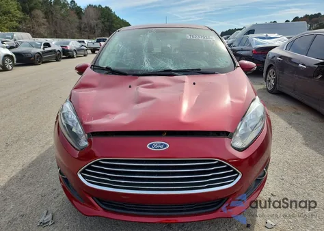 2015 Ford Fiesta Se z USA, uszkodzony, nr VIN 3FADP4BJ3FM132613